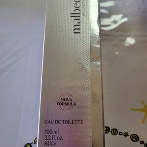 Pear Nova Eau de Toilette - Silver and White